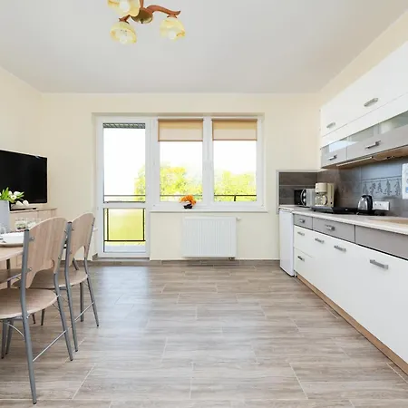 Apartamento Peaceful Wrzosowo Bay With Parking By Renters